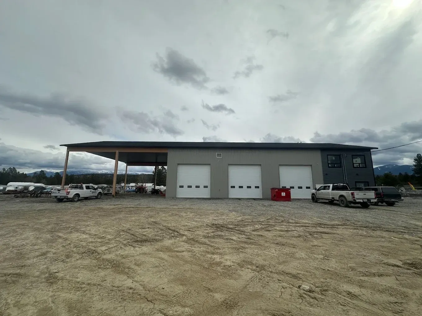 Shops & Garages