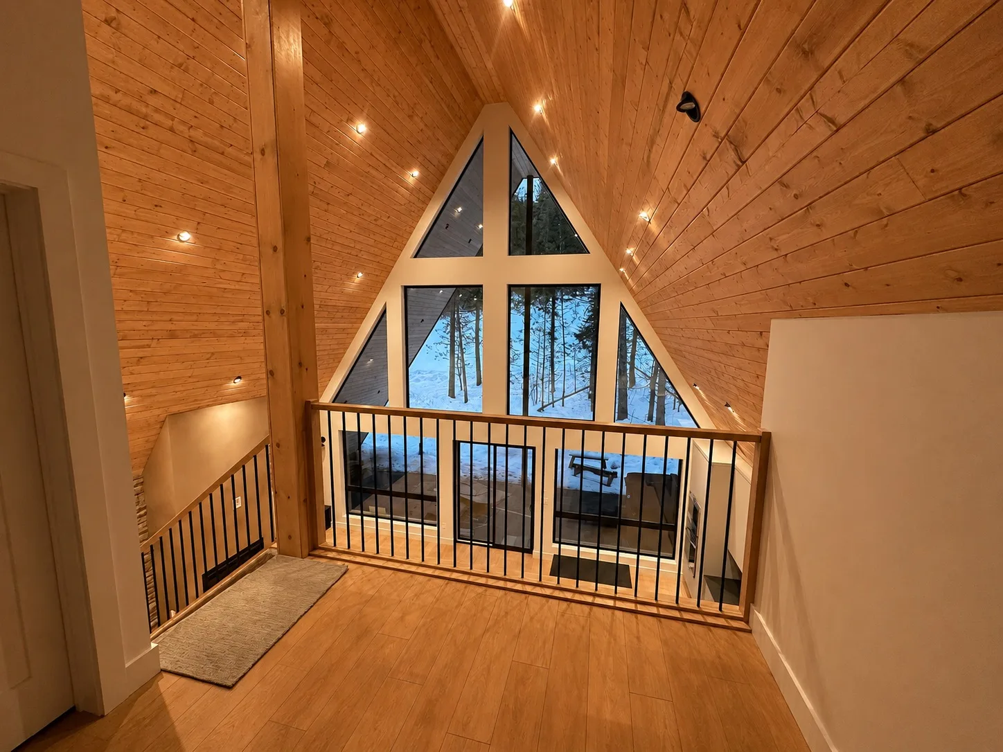 Fernie A-Frame Chalet — photo 3