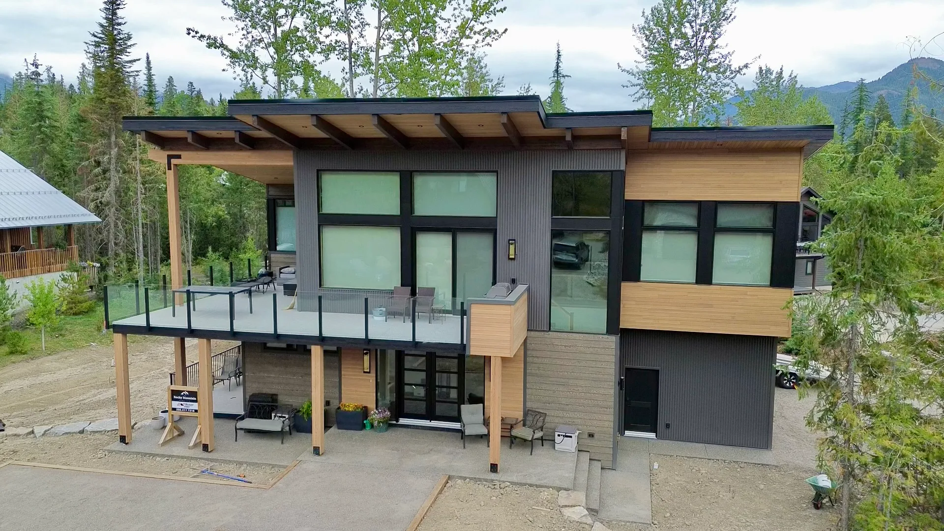 The Fernie Ski Home — photo 4